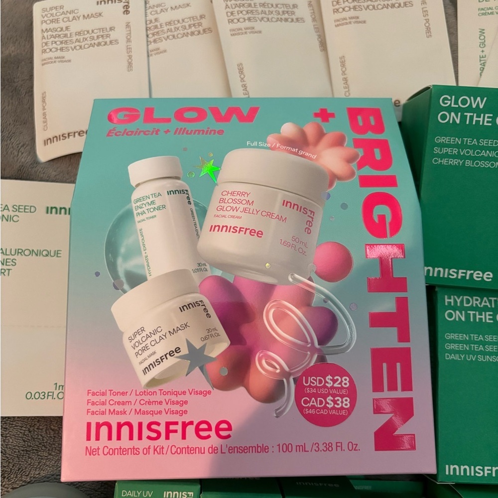 Innisfree Skincare Set - Picture 2 of 13